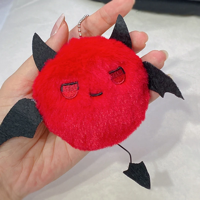 น่ารักอะนิเมะตุ๊กตาปีศาจตุ๊กตาพวงกุญแจปีกค้างคาวจี้ Keyring กระเป๋าเป้สะพายหลังแขวนตกแต่งสาวฮาโลวีนของขวัญวันเกิด