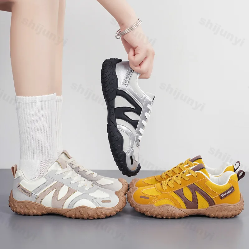 

Large Size Women Shoes 2025 Autumn New Lightweight Comfort Soft Sole Vulcanized Shoes Outdoor Non Slip Lace Up Platform Sneakers