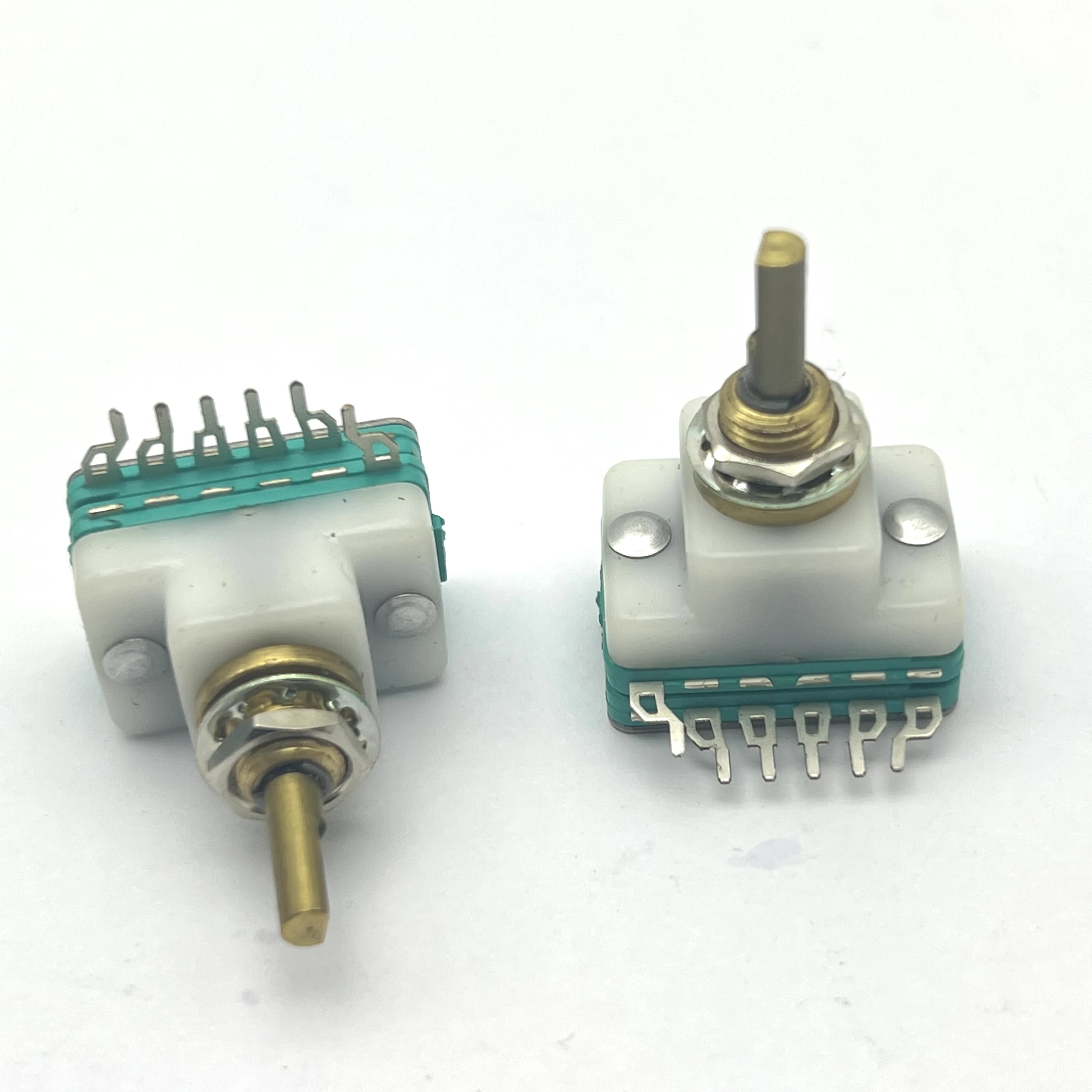 1 PCS  the United States, gear 5, pole 1, shaft length 15mm, shaft diameter 3MM