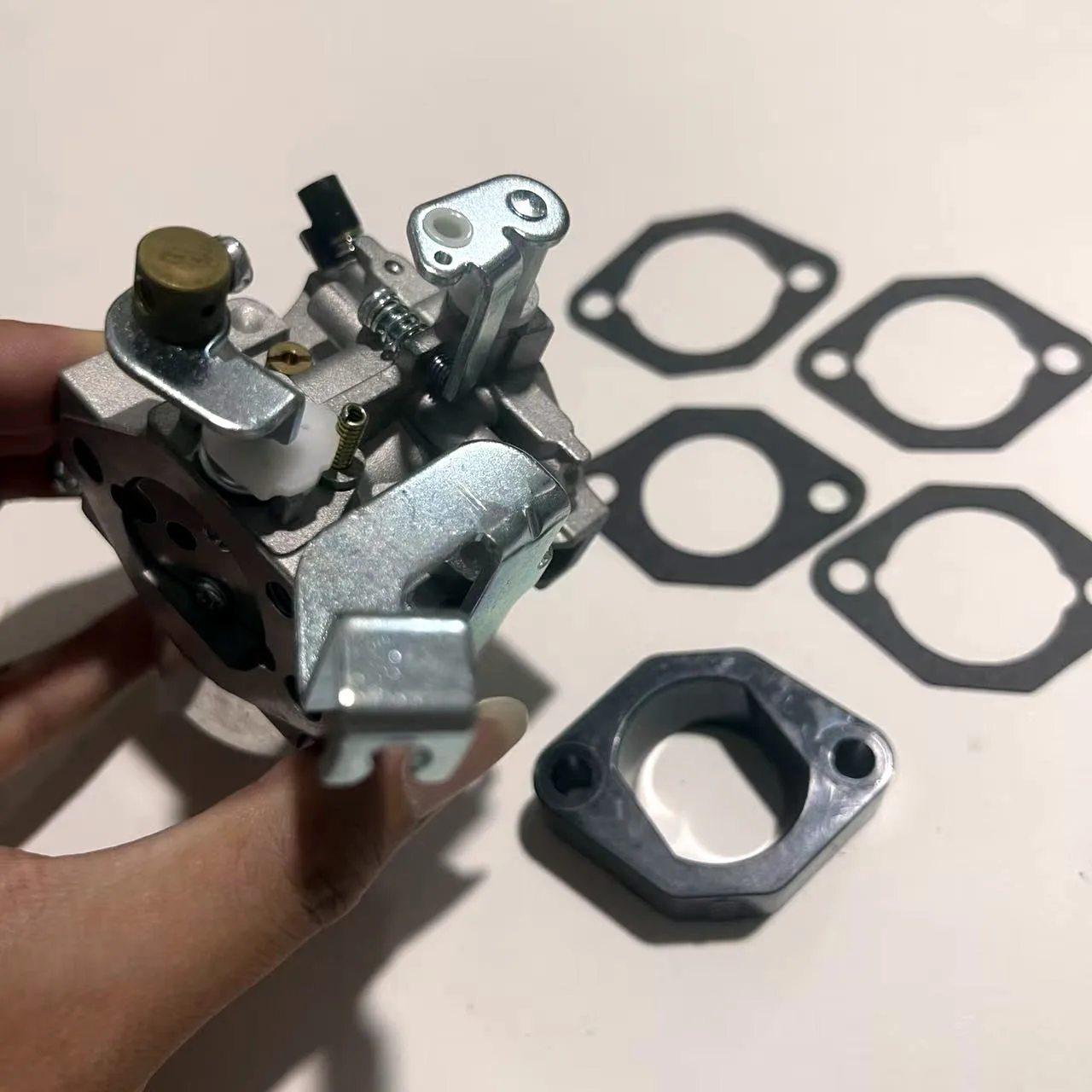 

Carburetor With gasket Kit For Robin RGV7500 6300W Generator components