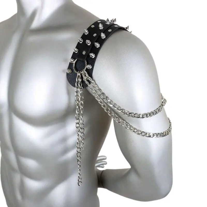 Armadura de hombro de cuero unisex con detalles de remache: accesorio de charretera de metal con borla de cadena para moda punk y gótica