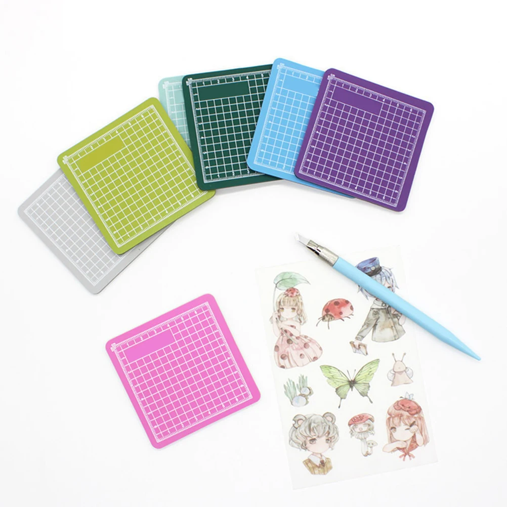 

Green PVC Paper Pad Lined Plate for Sewing Fabric Pad Healing Mat Manual Tool Grid Marks Protective