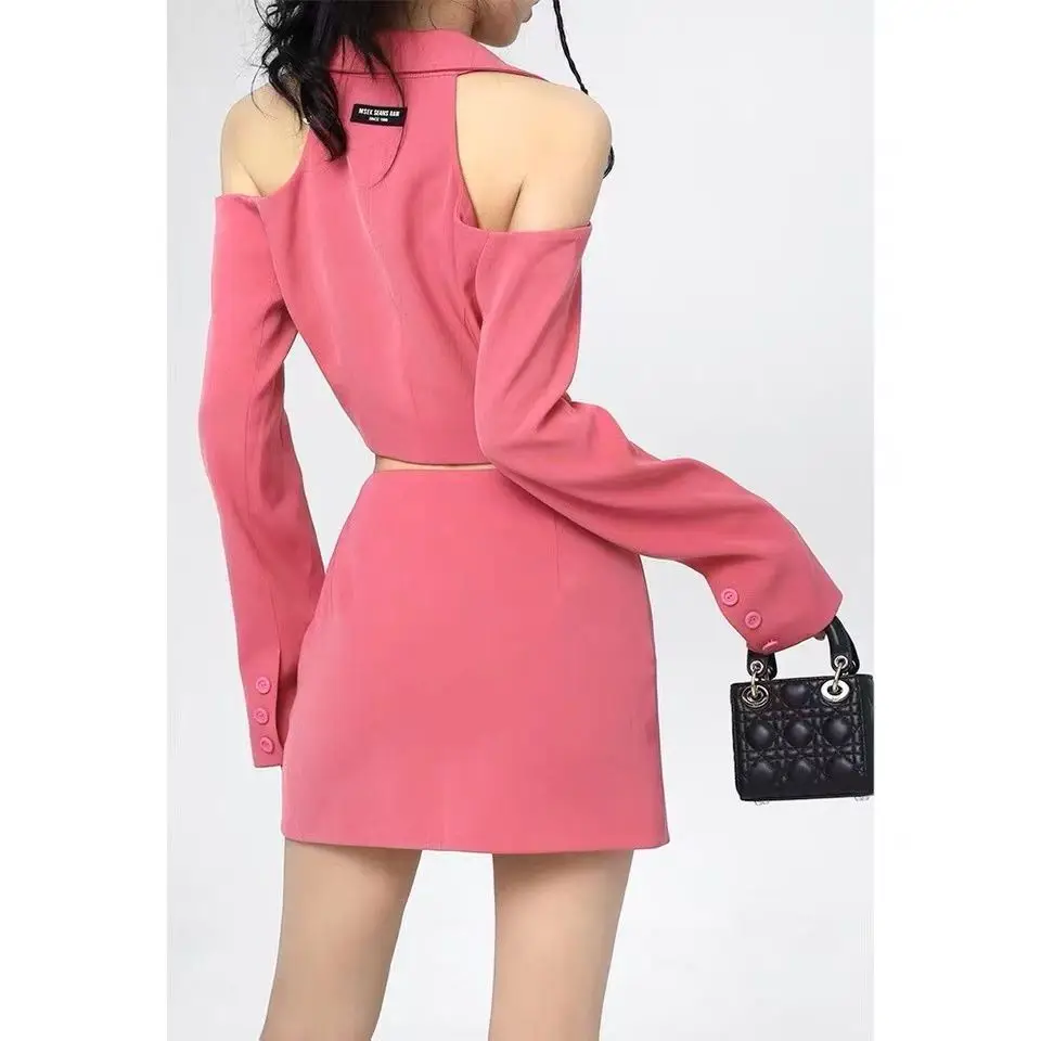 Fashion Niche Rose Red New High-end Off Shoulder Short Suit Two-piece Set