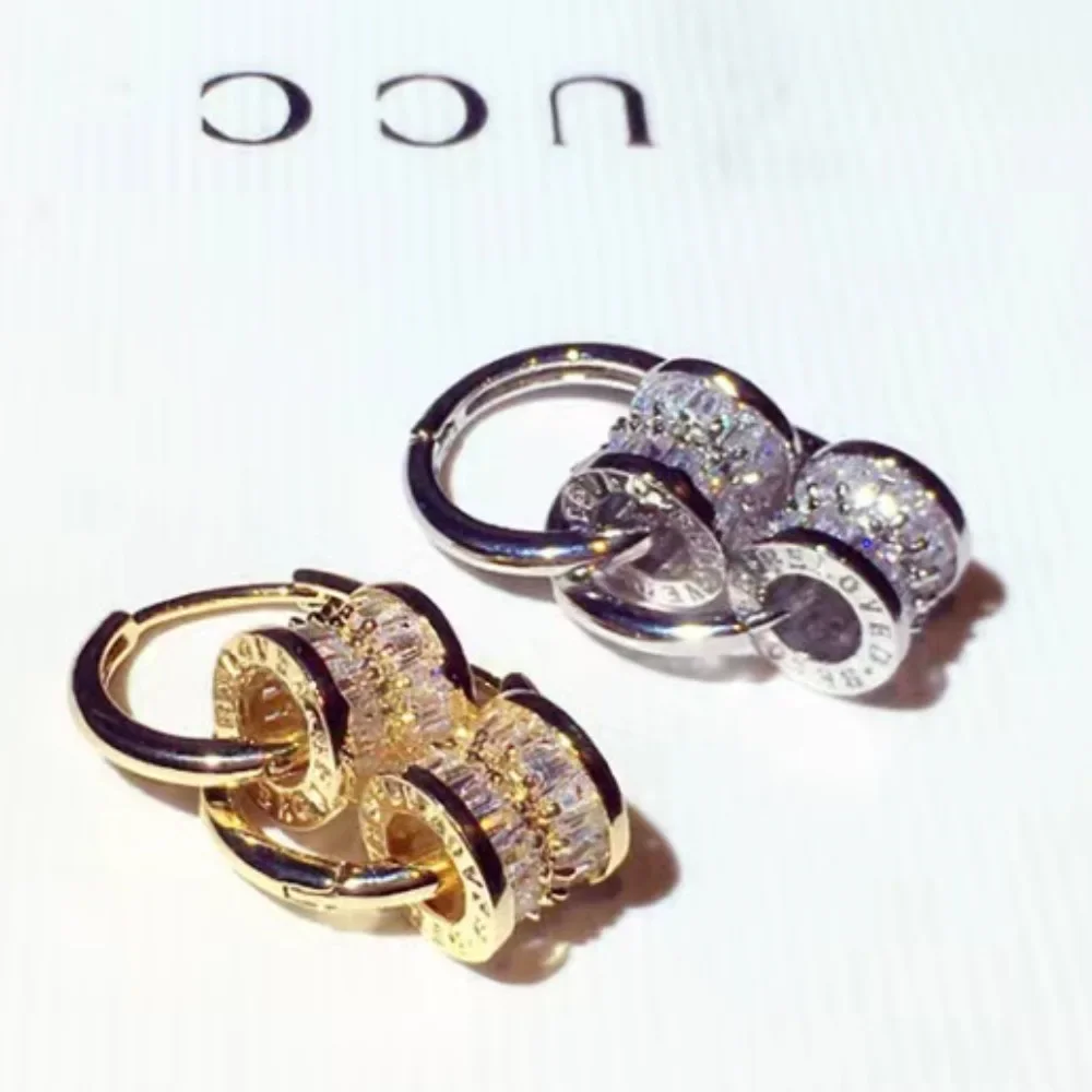 

2025 New Designer Earrings Round Super Shiny Zircon Earrings Charming Luxury Women's Jewelry Cute Girl Gift Christmas Gift