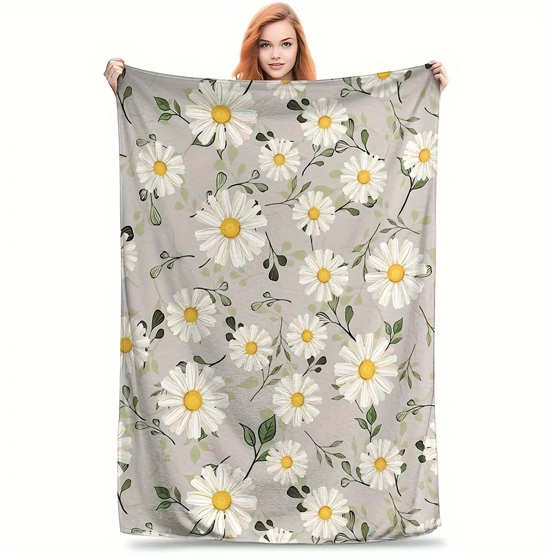 

Cozy Daisy Pattern Flannel Throw Blanket - Soft, Warm, and Lightweight for Couch, Bed, Office, and Travel - All-Season Gift Idea