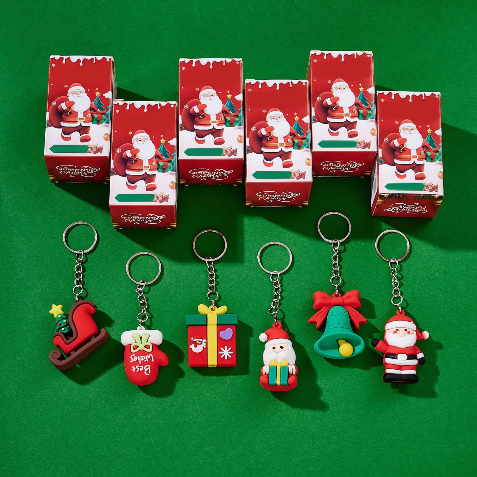 Nuovo 24 scatole portachiavi natalizio scatola cieca set adorabili regali di compleanno a tema natalizio portachiavi studenti giocattoli divertenti scatole cieche