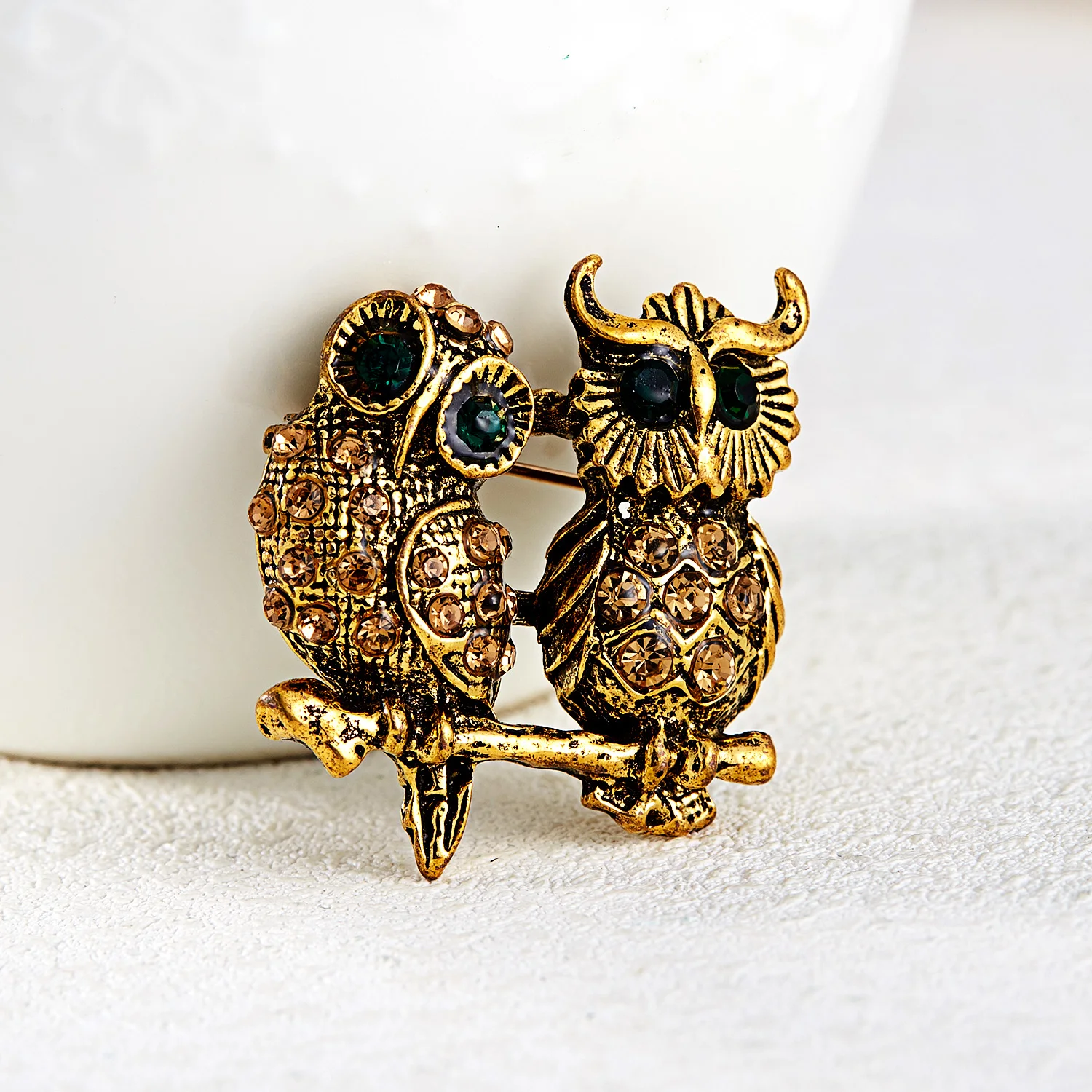 Rinhoo Fashion Delicate Owl Brooches Full Imitation Pearls Rhinestone Enamel Bird Lapel Pins Cute Animal Corsage Badge Jewelry