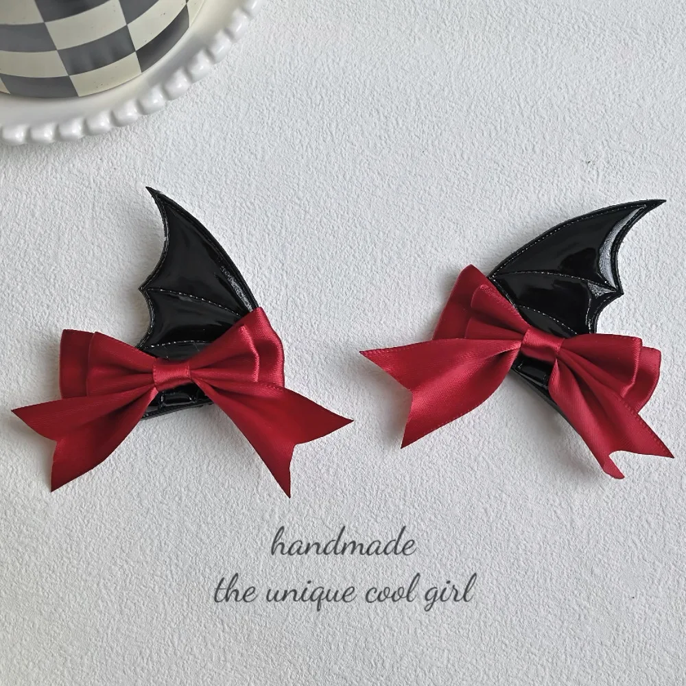 2Pcs Gothic Punk Bat Wing Bow Hair Clips Black Red Satin Hair Barrettes for Women Alternative Hair Accessories view 3