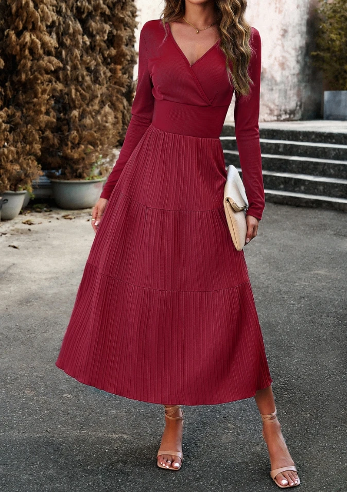 

Women's Fashion Elegant Long Skirt 2024 Spring/Summer New Style Commuter V-neck Long Sleeve Elegant Dress, In Stock