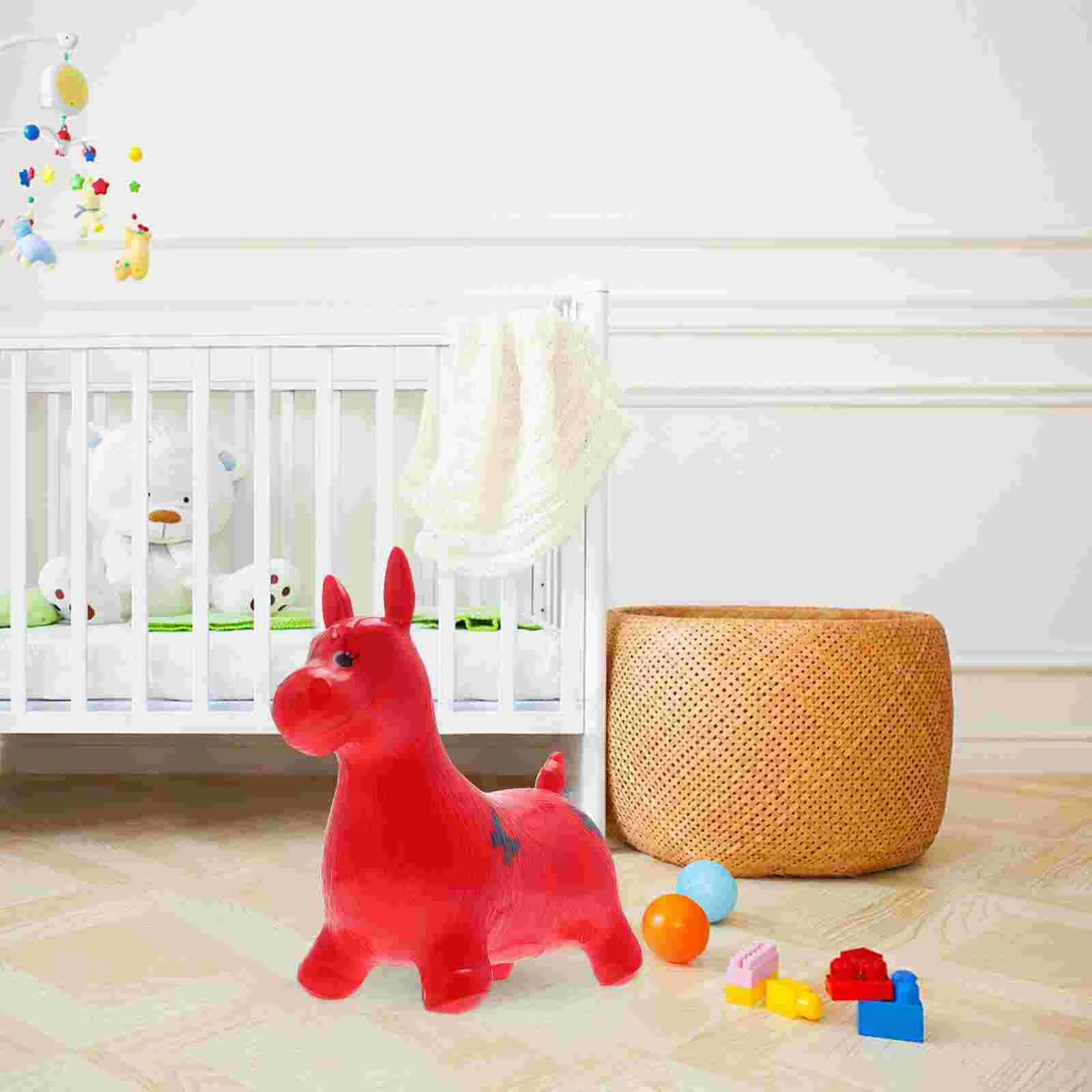 1PC Inflatable Mini PVC Animal Toy Creative Funny Music Playing Toys for Indoor and Outdoor Playing Decoration Prop (Random Colo