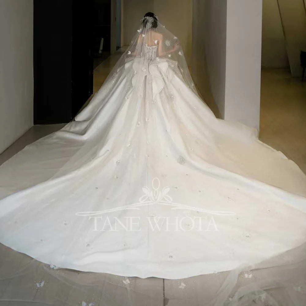 Abito da sposa bianco senza spalline con perline e paillettes per abito da sposa personalizzato sexy da sposa