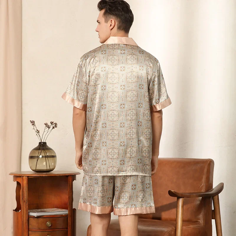 European Size 5XL Pyjama Men Printed Short Sleeved Shorts Pajamas for Men Set Large Bust Satin Silk Pajamas Sleep Wear Pijamas