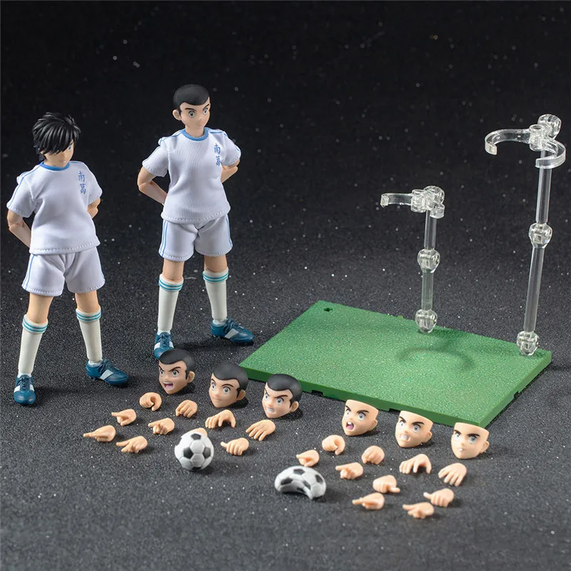 

Dasin Model 924TOYS Great Toys Captain Tsubasa Set Ryo Ishizaki With Hajime Taki PVC Collection Action Figure GT model Toys