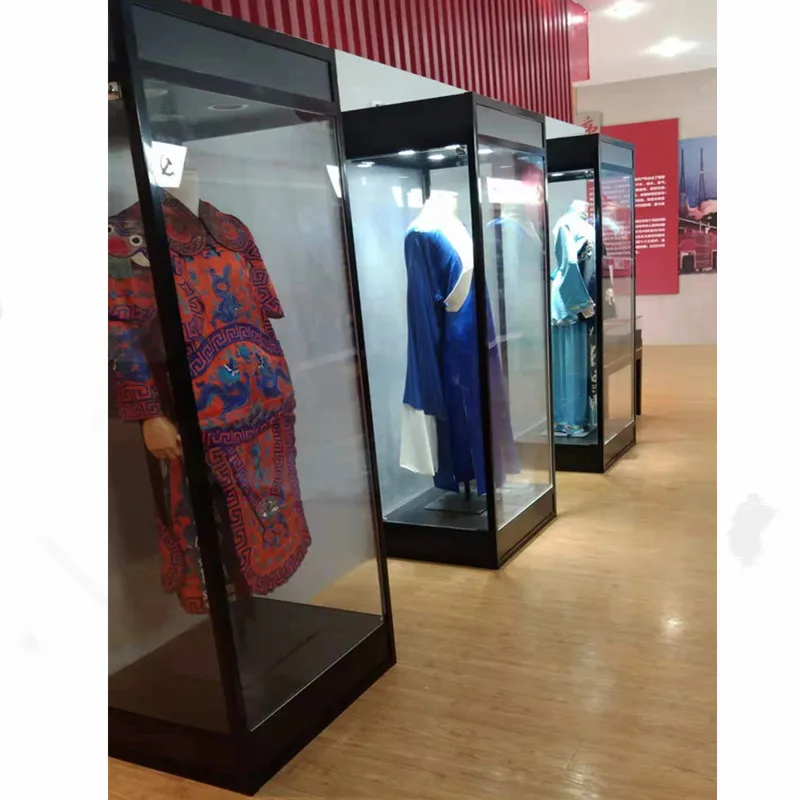 Modelo de roupas armário de exibição vestido de casamento janela de vidro roupas étnicas armário de exposição transparente estátua cabine de exposição