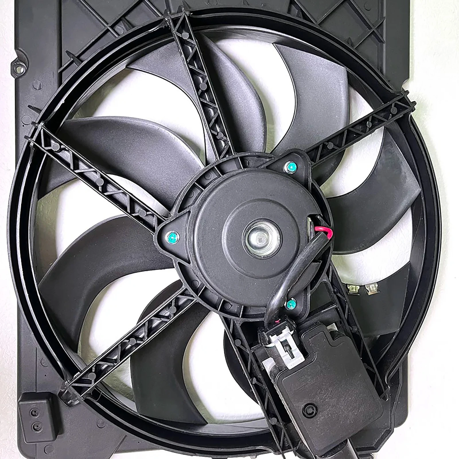 Automotive Accessories for Volvo S40 Electronic Fan Cooling Fan Assembly OE: 31261986