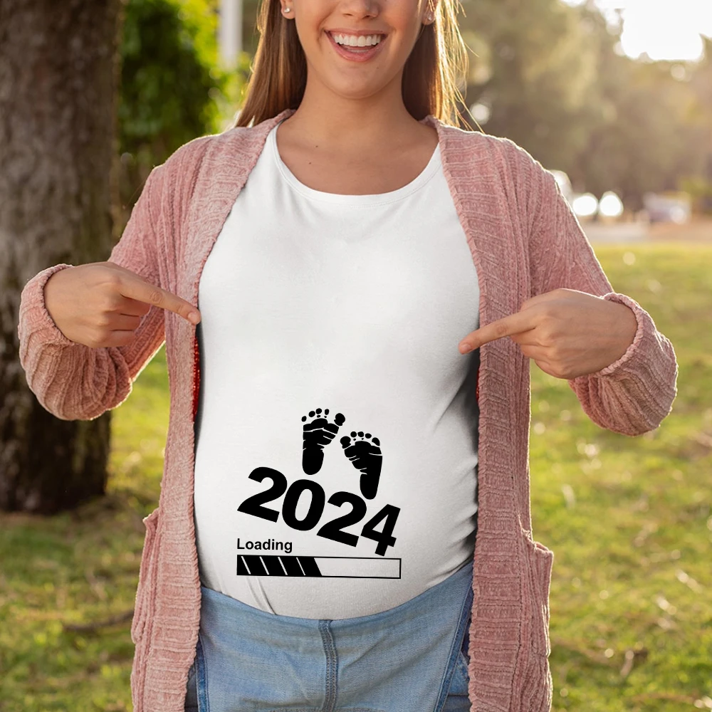 Pregnancy Announcement Shirts 2024 Mom Baby Boy and Girl Loading T-Shirt Maternity Outfits Gender Reveal Baby Loading Shirts