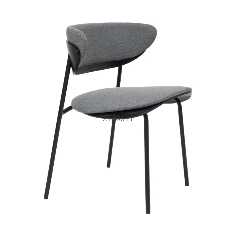 Nordic Home Designer Moderner, einfacher, stapelbarer Stuhl mit Rückenlehne, Esszimmerstuhl