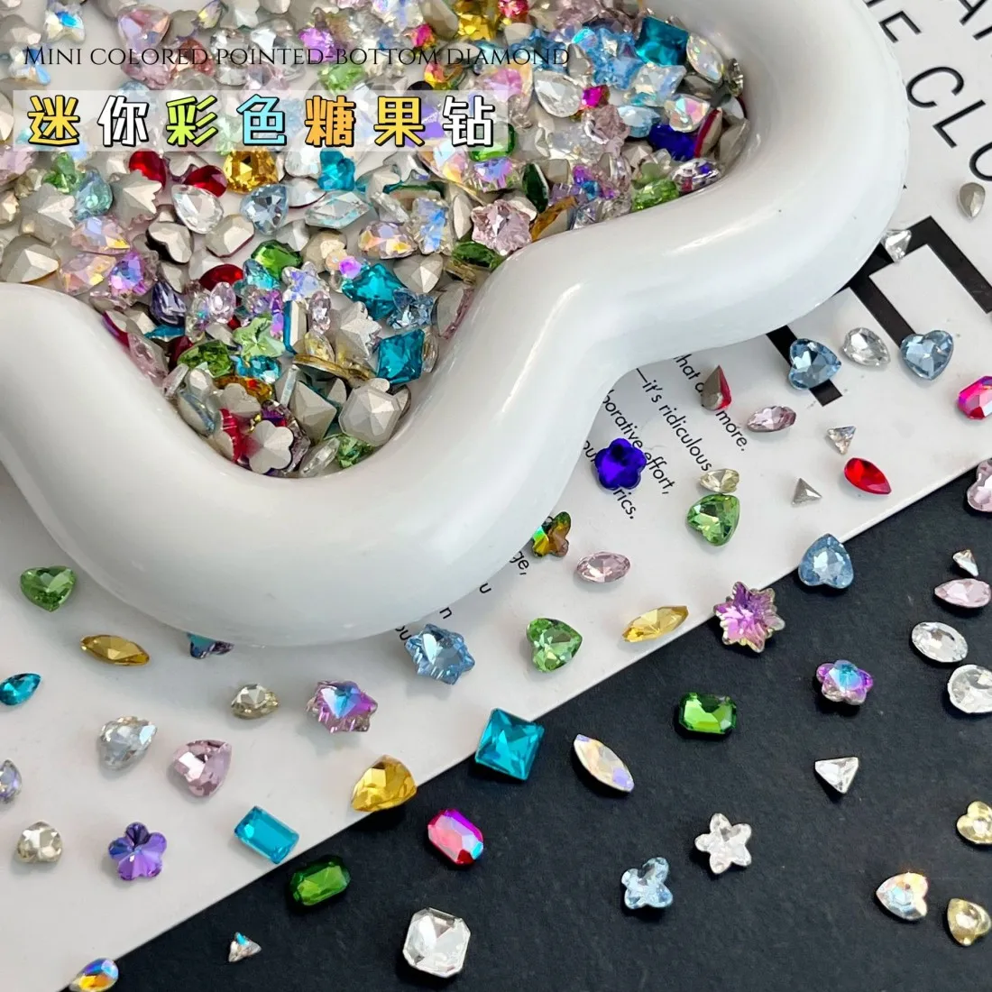 YYM 100 Stück Bunte Candy-Nagelkunst-Diamanten mit Spitzboden, Funkelnde Mehrfachformen, Mikro-Zirkonium, Gemischte Farben, Diamant-Charms – Detail 3