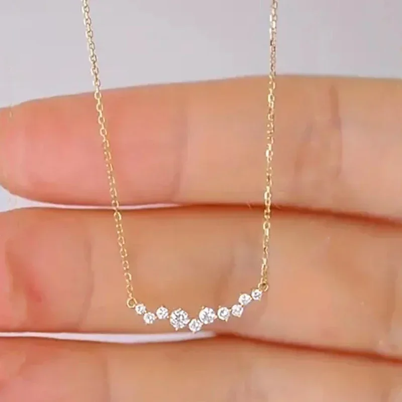 Huitan Trendige, wunderschöne Anhänger-Halskette mit glänzendem CZ, exquisiter Ehering-Schmuck, modische Charms, vielseitige Alltagsaccessoires – Detail 7
