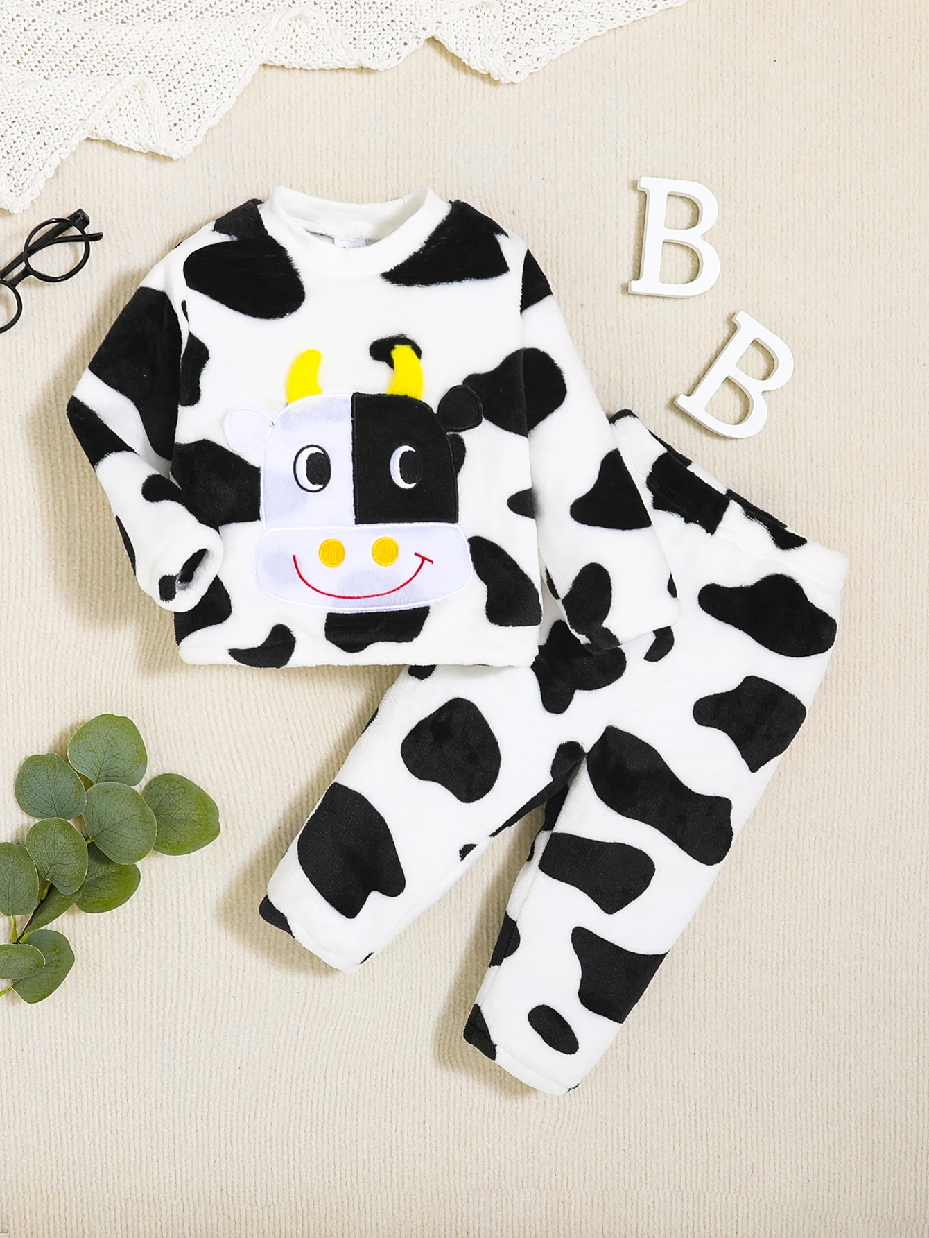Baby Boy Autumn Winter Casual Milk Cow Embroidery Full Print Two-Piece Set Comfortable Clothing for Infants
