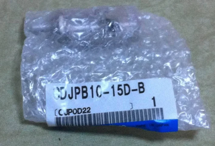 

1PCS SMC CDJPB10-15D-B CDJPB1015DB Cylinder -New