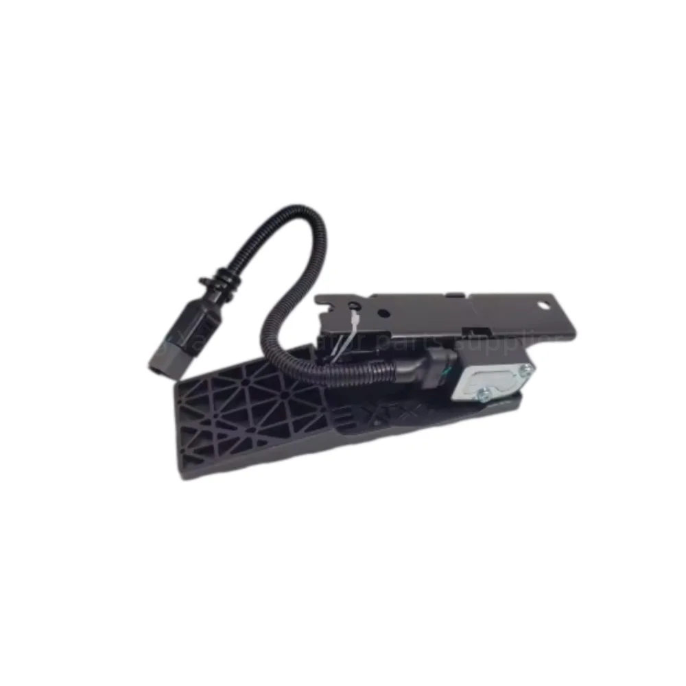 15190098 For L60F L70F L110F L120F Pedal Valve Loader Parts