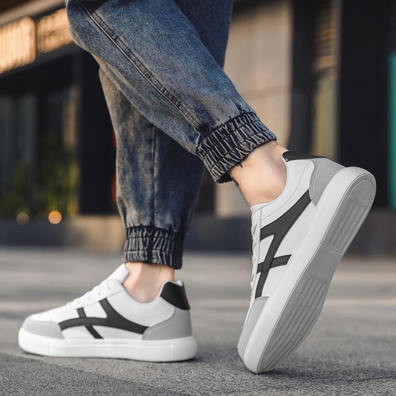 

Новая мужская обувь, четырехсезонные, с цветными блоками, противоскользящие, на мягкой подошве, с низким берцем, с неглубоким горлышком, с круглым носком, на шнуровке, повседневные туфли на плоской подошве