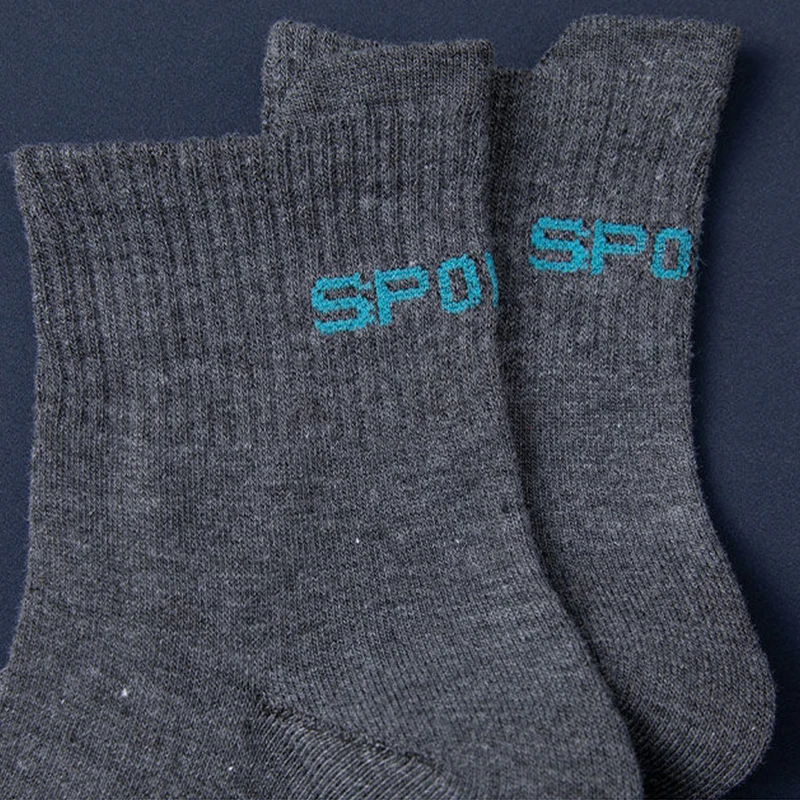 5 Paar/Los hochwertige Herren socken atmungsaktive Baumwolle Sport lässig bequeme Mode Straße lustige Röhre neuen Stil kurze Socke