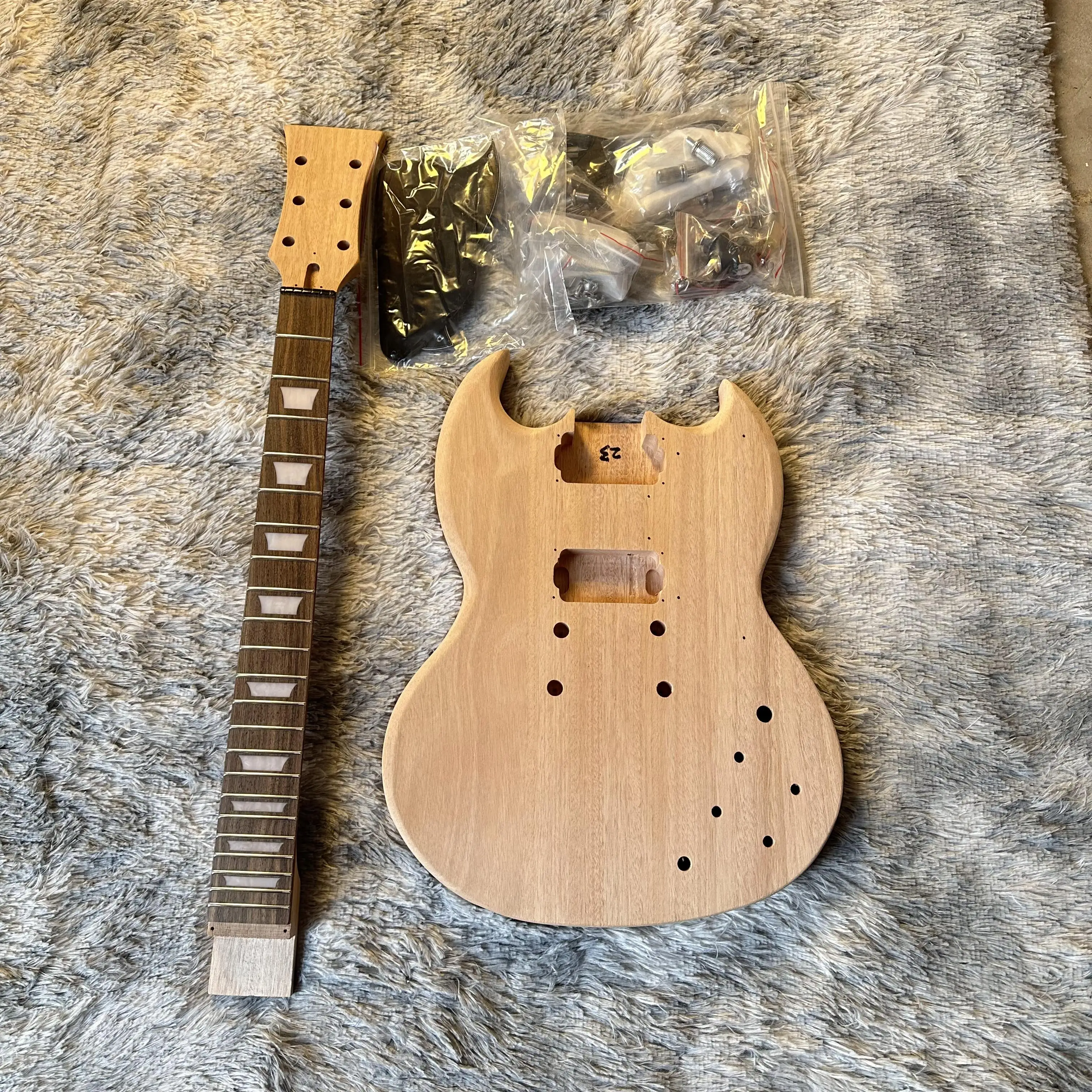 

Factory Unpaid Order DIY SG Electric Guitar with Rosewood Neck Free Shipping