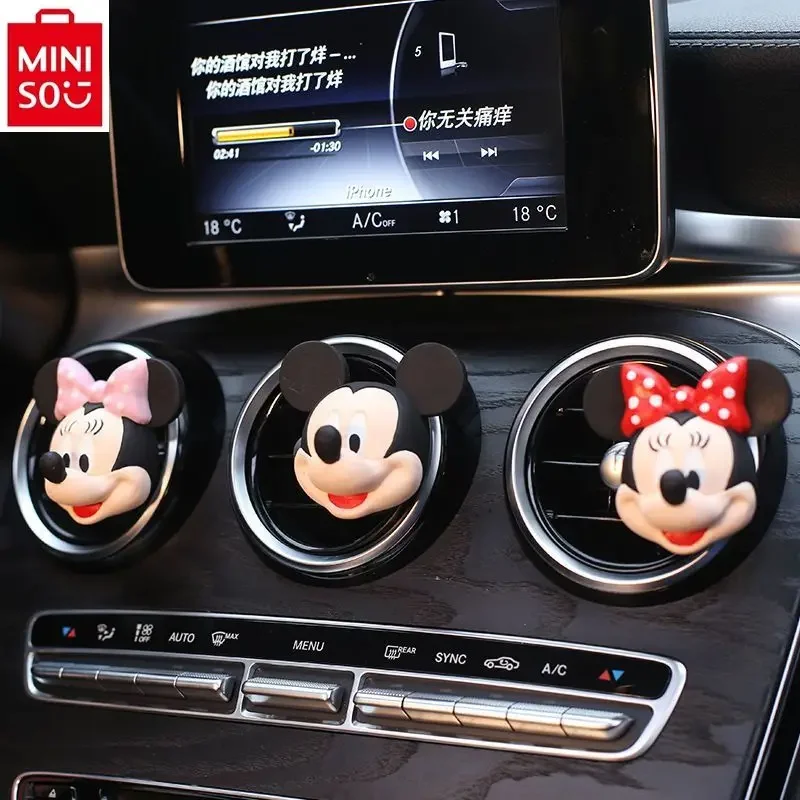 

MINISO car air conditioning vent decoration, Disney cartoon Mickey cartoon decoration inside the car Accessories