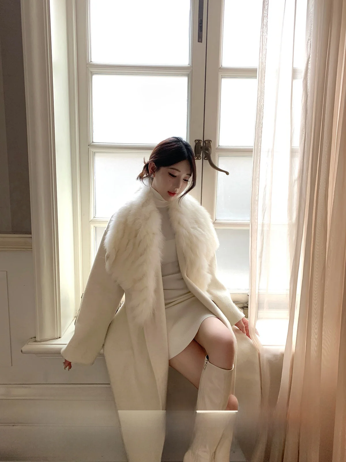 

Yoyozhang Zhang Yuyu South Seas Rich Girl Длинное белое шерстяное пальто для женщин, зимняя свободная верхняя одежда, элегантный простой стиль, стандартный крой