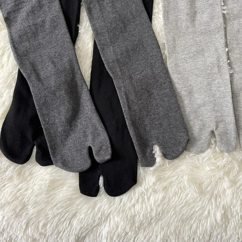 High Quality Combed Cotton Split Toe Woman Leggings Solid Color Comfortable Soft Two-Toed Japanese Women Tabi Long Socks Tights