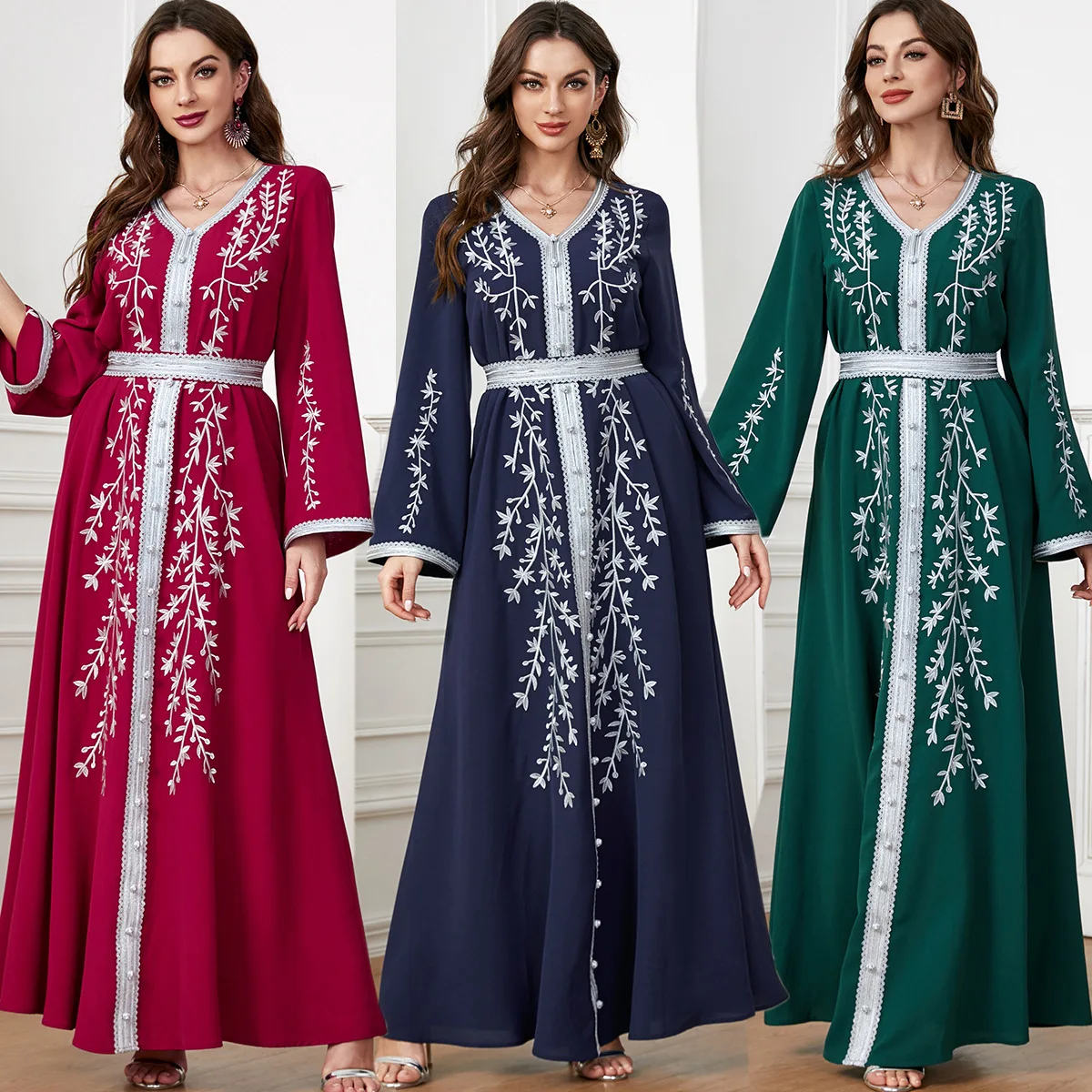 

Eid Mubarak Djellaba Femme Ramadan Abaya Embroidered Kaftan Muslim Dress Women Evening Party Gown Islamic Jalabiya Robe Caftan