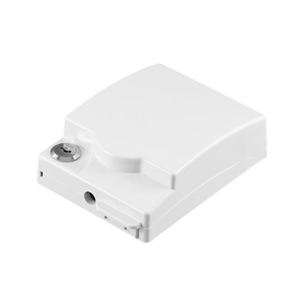 Multiple Locks Splashproof Cover Outdoor Environments Wet Area Suitable Height 32mm Made Of Plastic Outdoor Compatible
