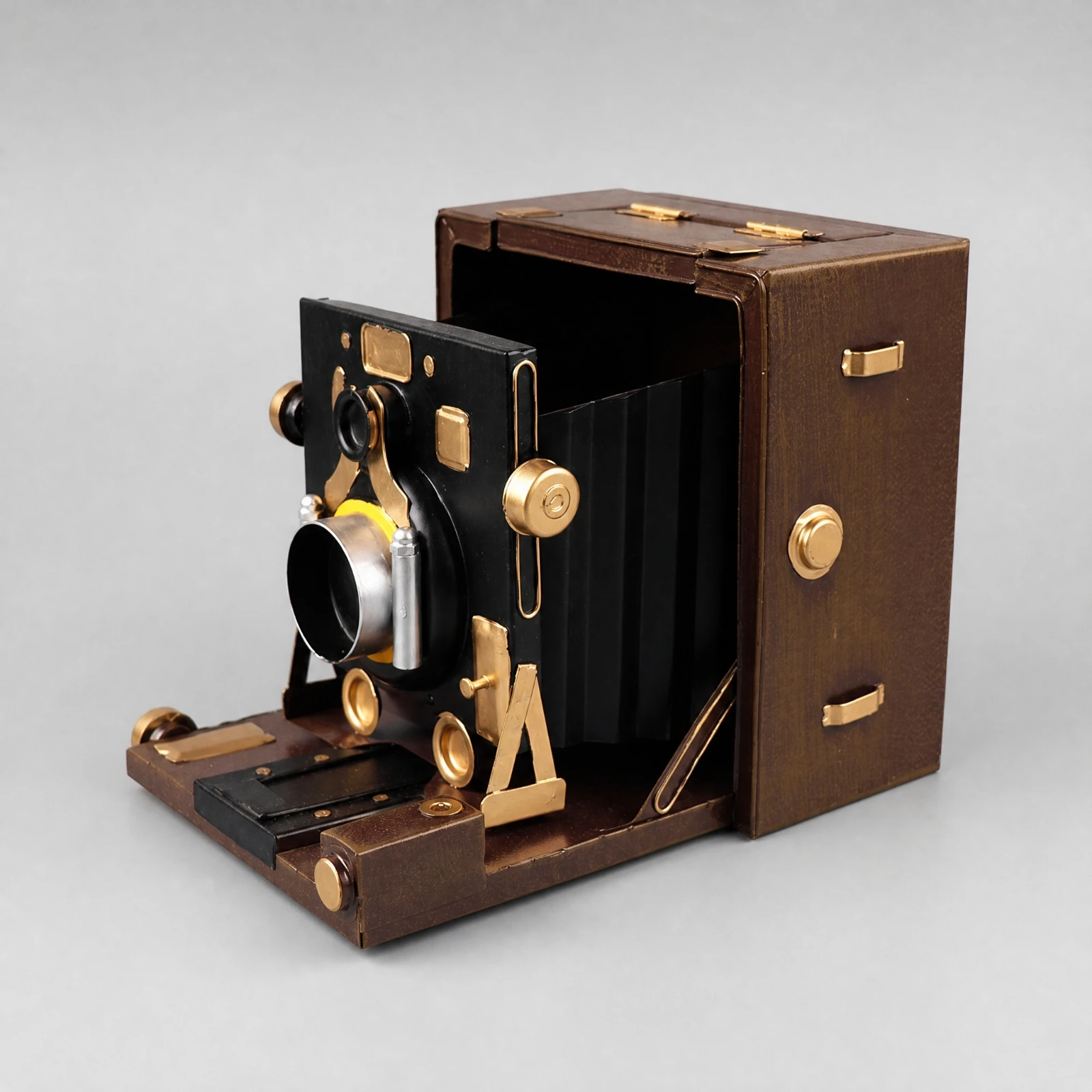 Decorative Ornament Compact Box Camera Decor with Gold Hardware for Shop Window Displays, Restaurants