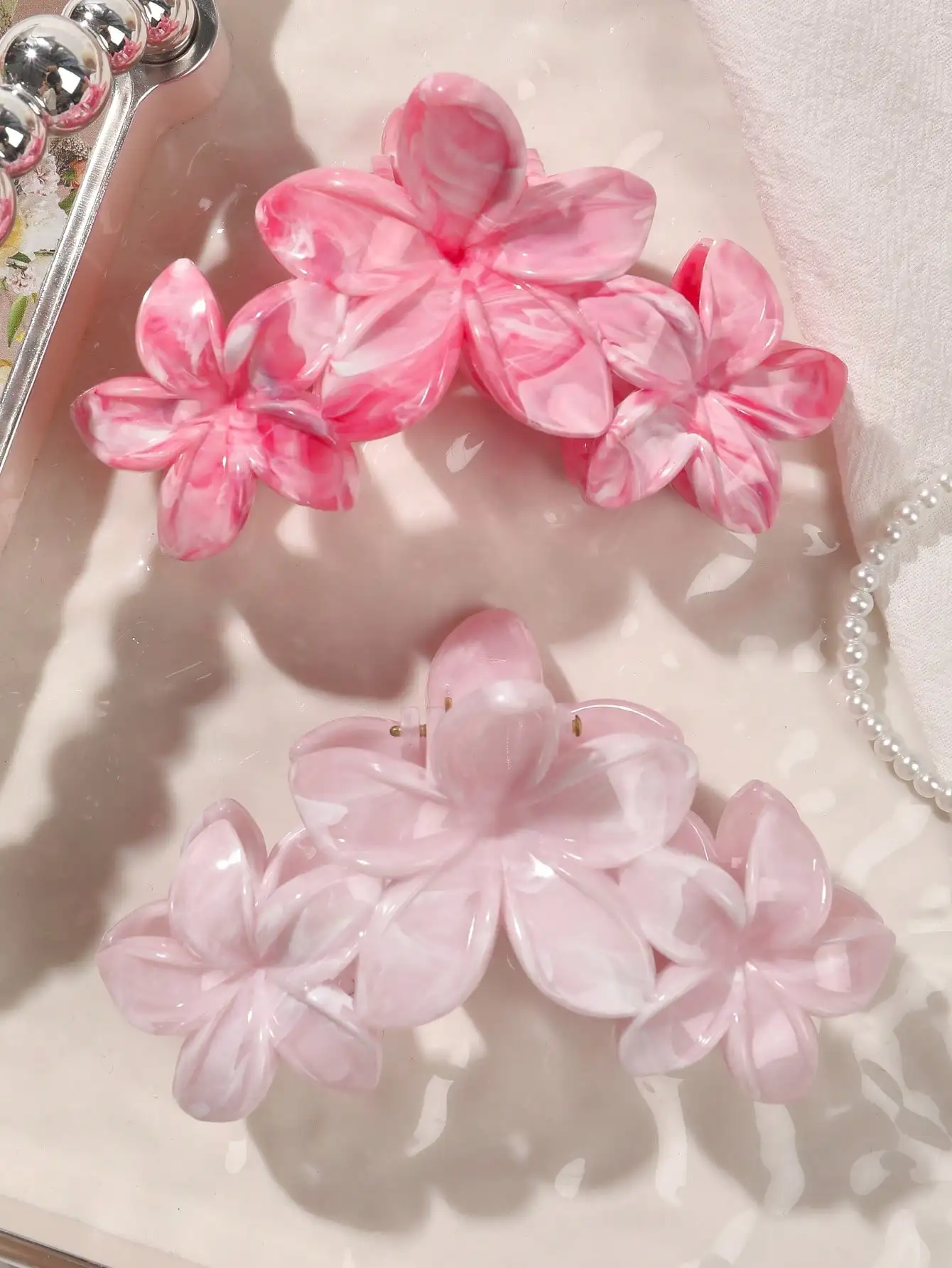 2 Stück hawaiianische blaue graue Saphir-Marmor-Blumen-Haarklammer für Frauen, Hai-Clip, böhmische Haar-Accessoires, Farbverlauf-Haarnadeln – Detail 14