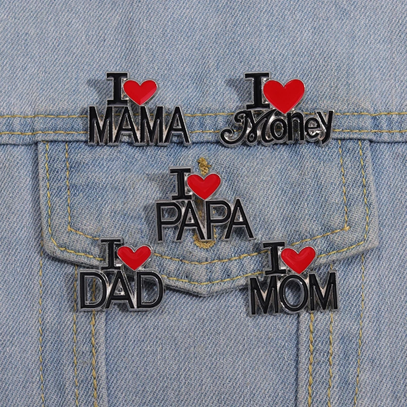 I Love Dads Moms Enamel Pins Custom Red Heart Brooches Lapel Badges Punk Funny Jewelry Gift for Kids Friends