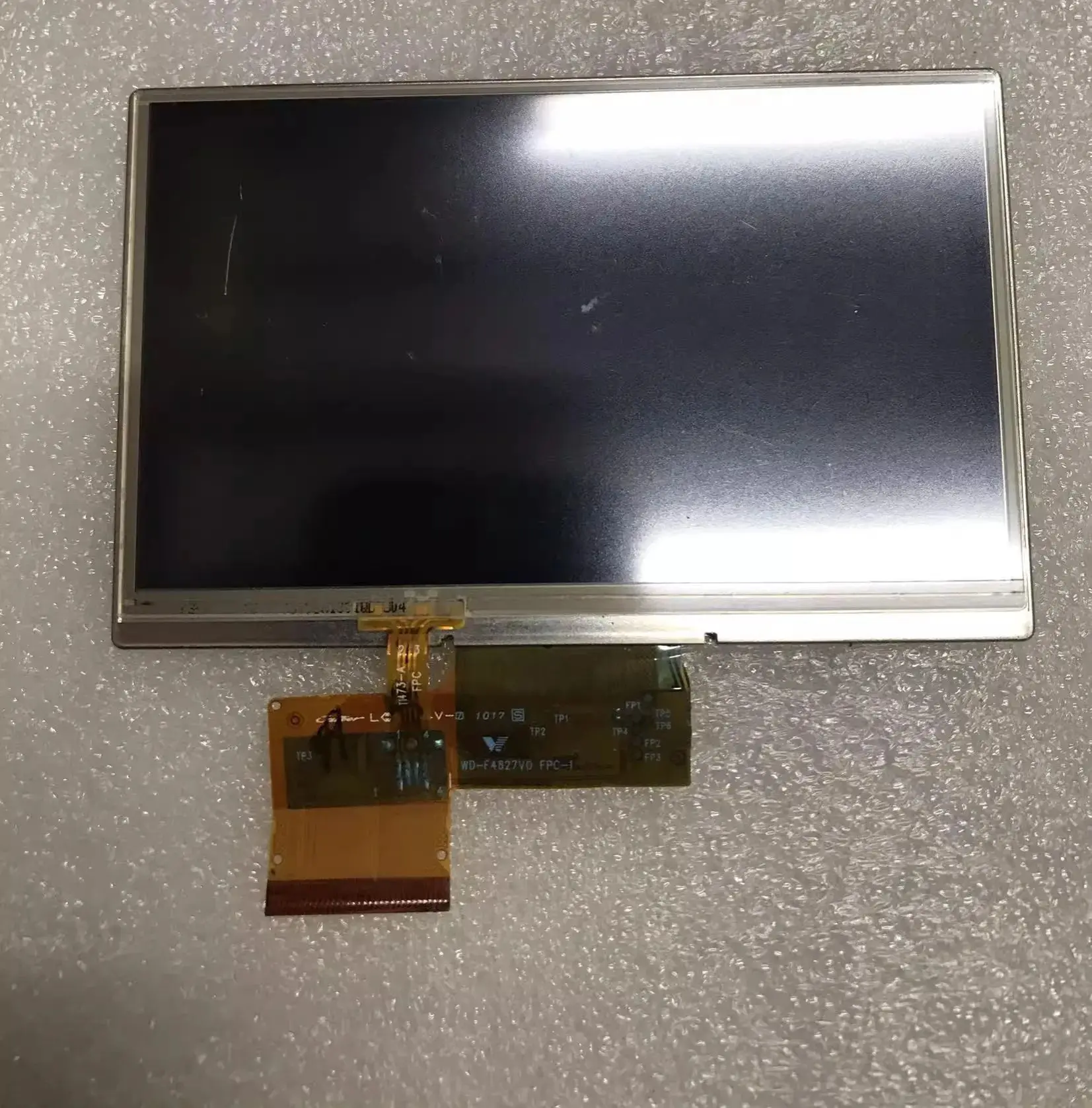 

WD-F4827V0-FFLWh WD-F4827V0 FPC LCD screen