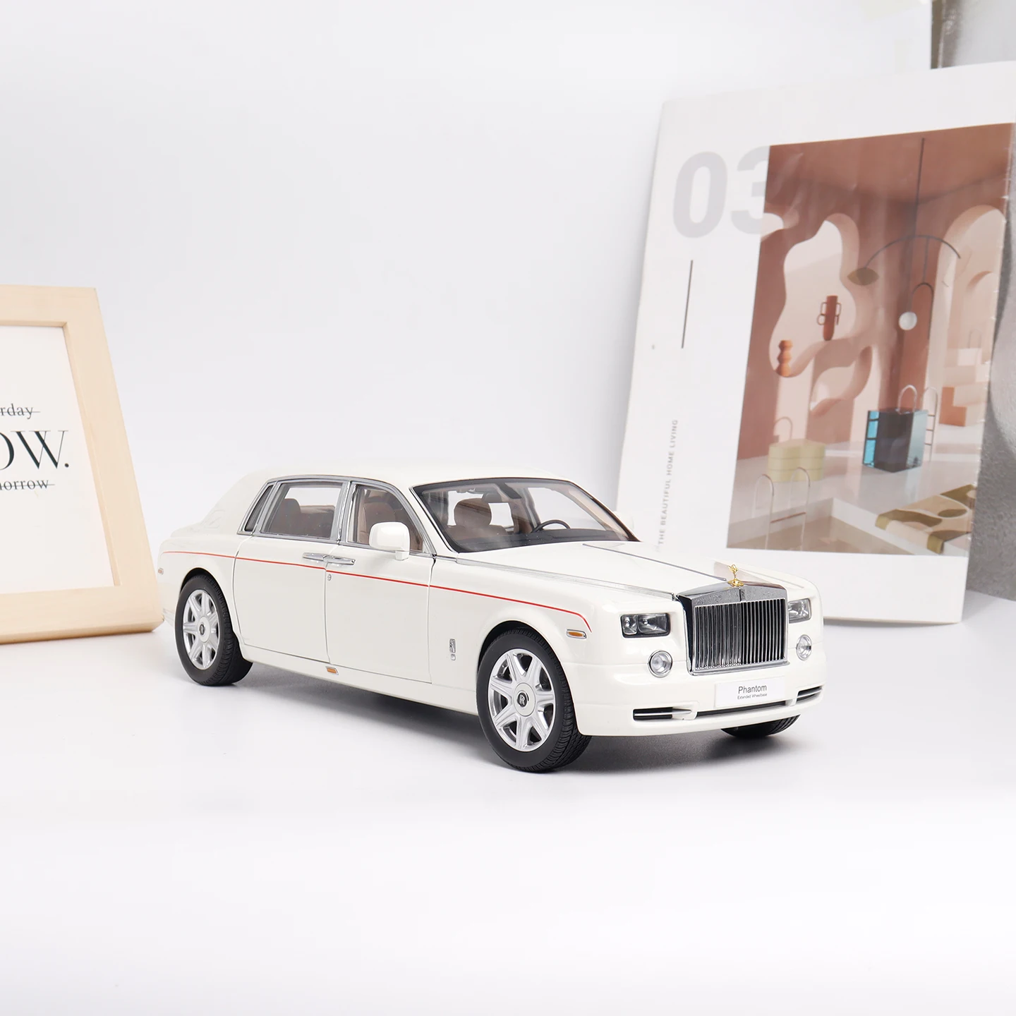 Rolls-Royce Phantom RR Wb Extended Edition Diecast Metal Scale Model Kyosho 1:18 Simulation Alloy Car Model Luxury Sedan Fully Openable Collectible High-End Gift Adult Toy Boy's Birthday Present