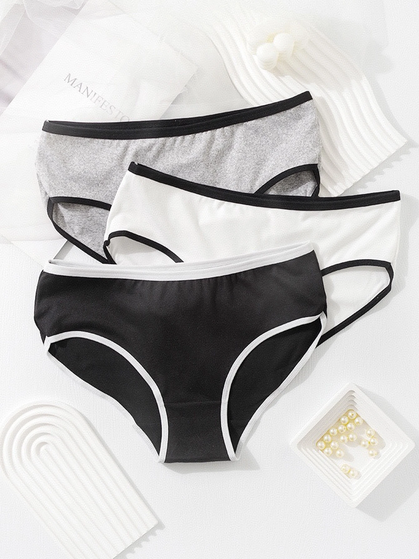 

Женское нижнее белье с цветными блоками, спортивные треугольные брюки со средней талией, удобные и дышащие.