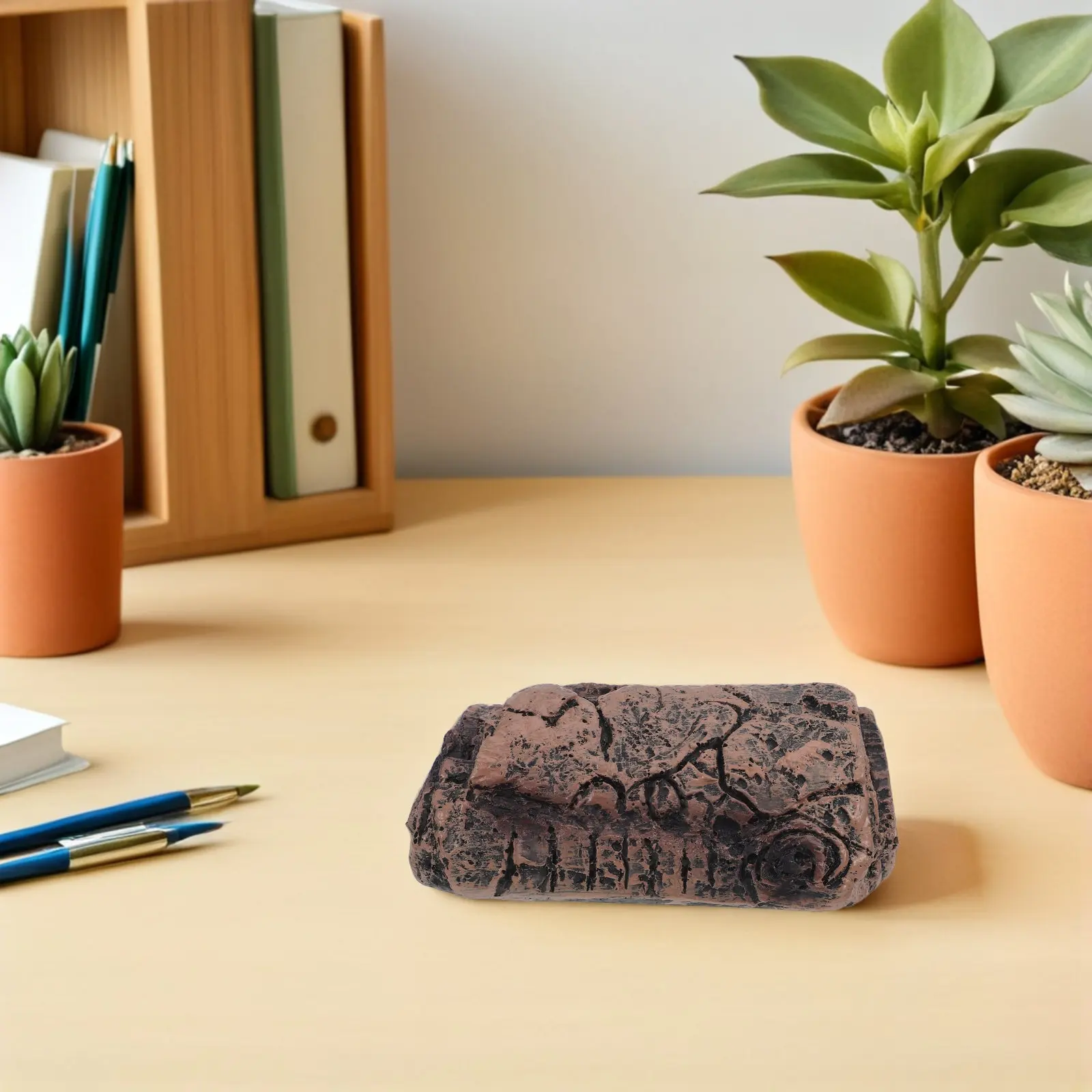 Decorative Faux Bark Tree Branch Key Safe Box Weather Resistant Camouflage Storage Chest for Home Entry Garden Patio Outdoor Key