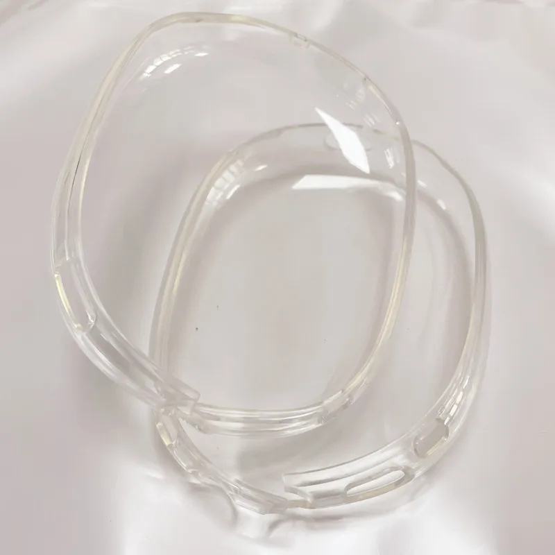 transparent shell protects your headphones for you and is waterproof and scratch-resistant