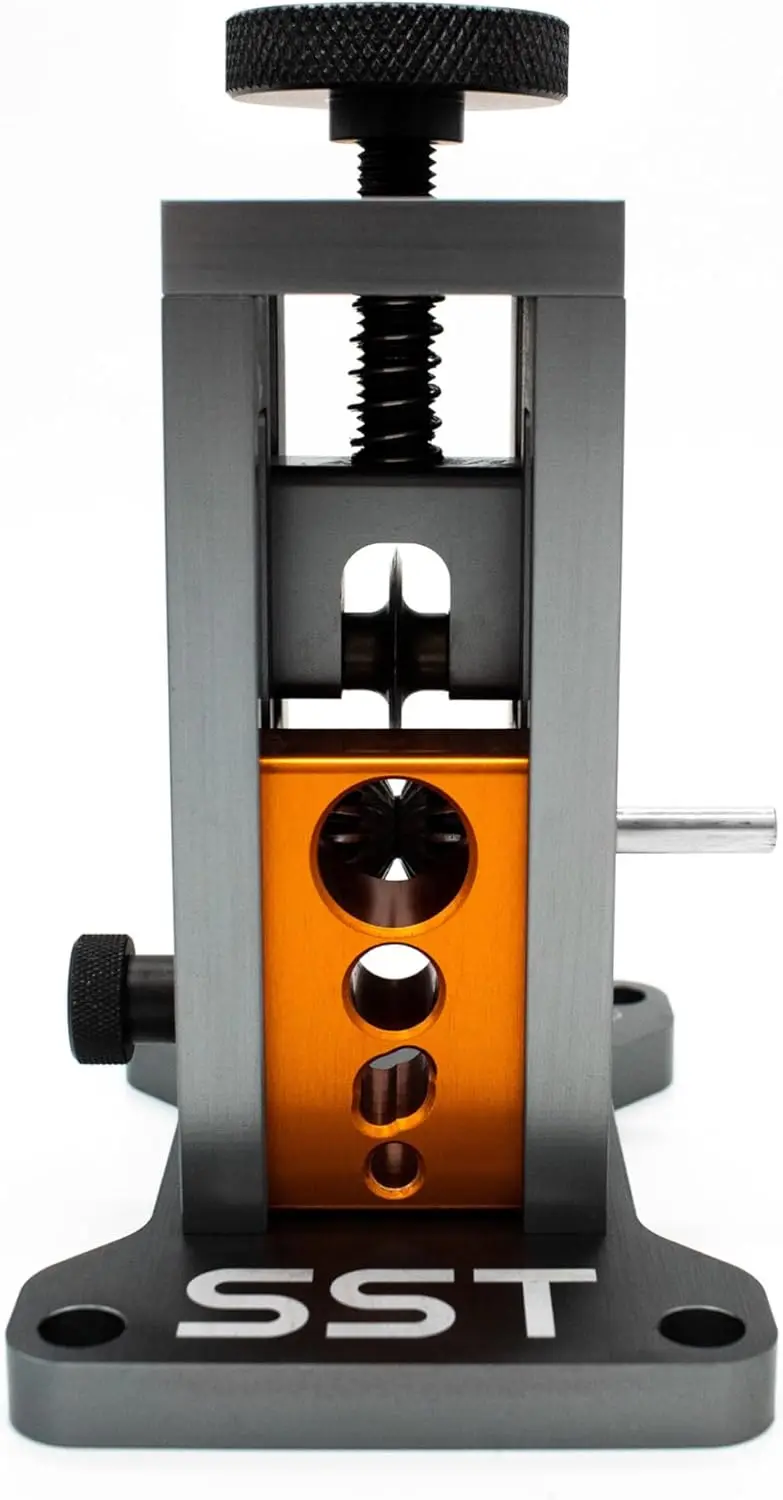 

Машина для зачистки проводов с приводом от дрели, регулируемым направляющим элементом и слотом для Romex - зачищает медные, цельные и многожильные провода