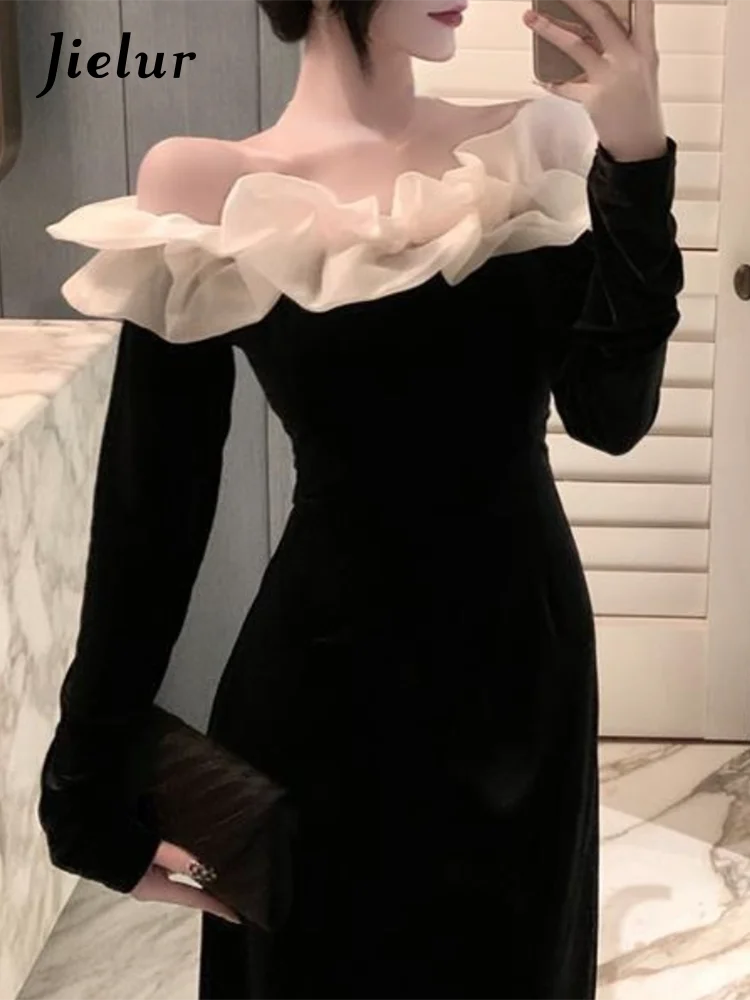 

Jielur Black Fashion Velvet Midi Dress Women Long Sleeve Sexy Elegant Lady Dress Pure Color French Vintage Off Shoudler Dresses