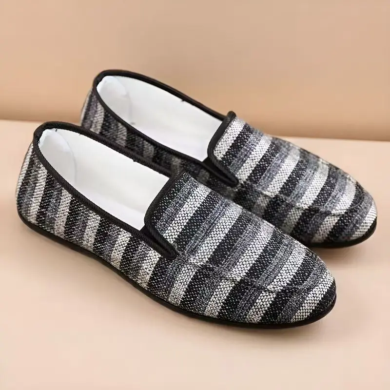 Men Spring Autumn New Flat Sole Striped Canvas Shoes Soft sole Non Slip Breathable Round Toe Slip On Casual Shoes Lazy Shoes