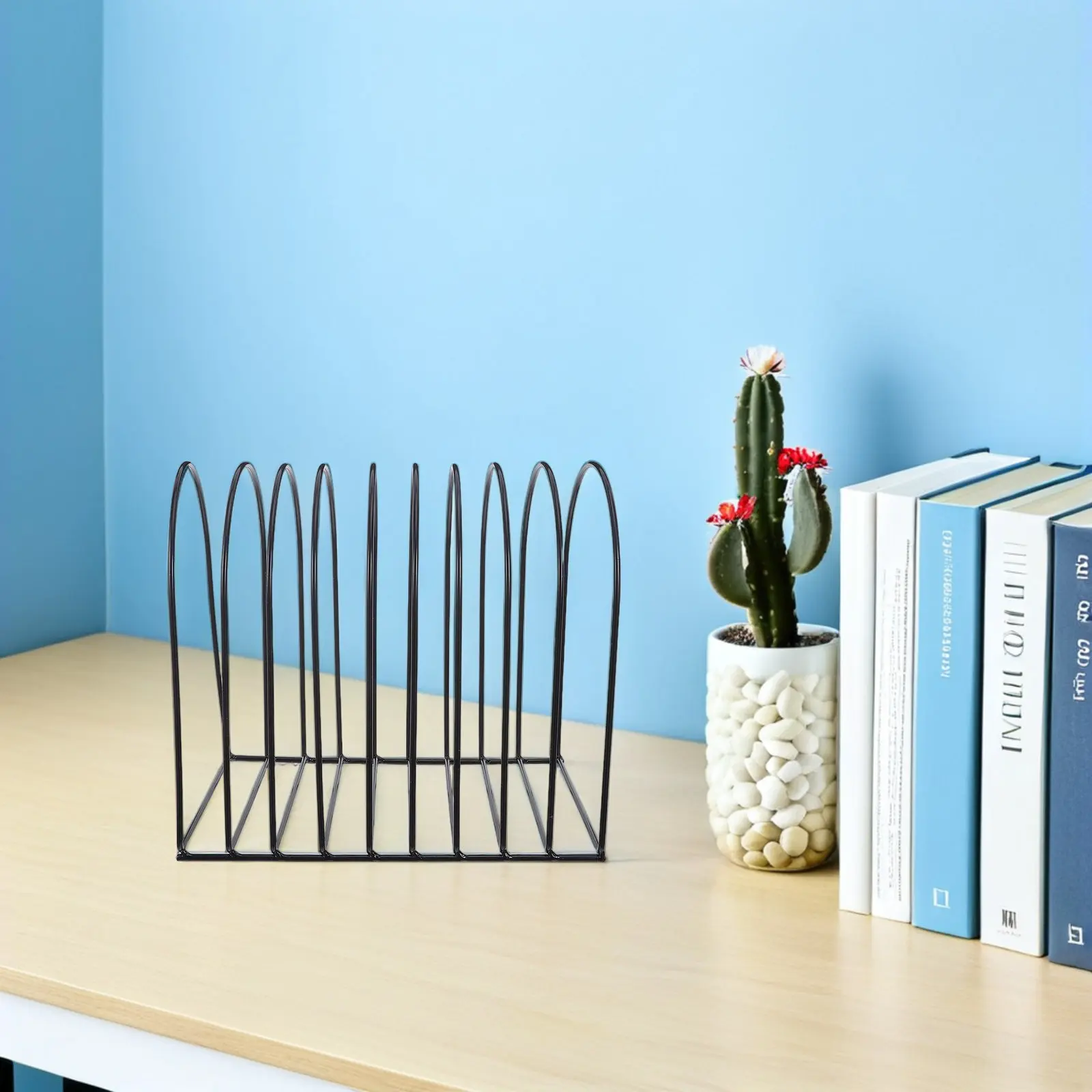 Metal Desktop Bookshelf Holder Elegant Industrial Style Horizontal Bookshelf Organizer for Computer Desk Small Tabletop Shelf
