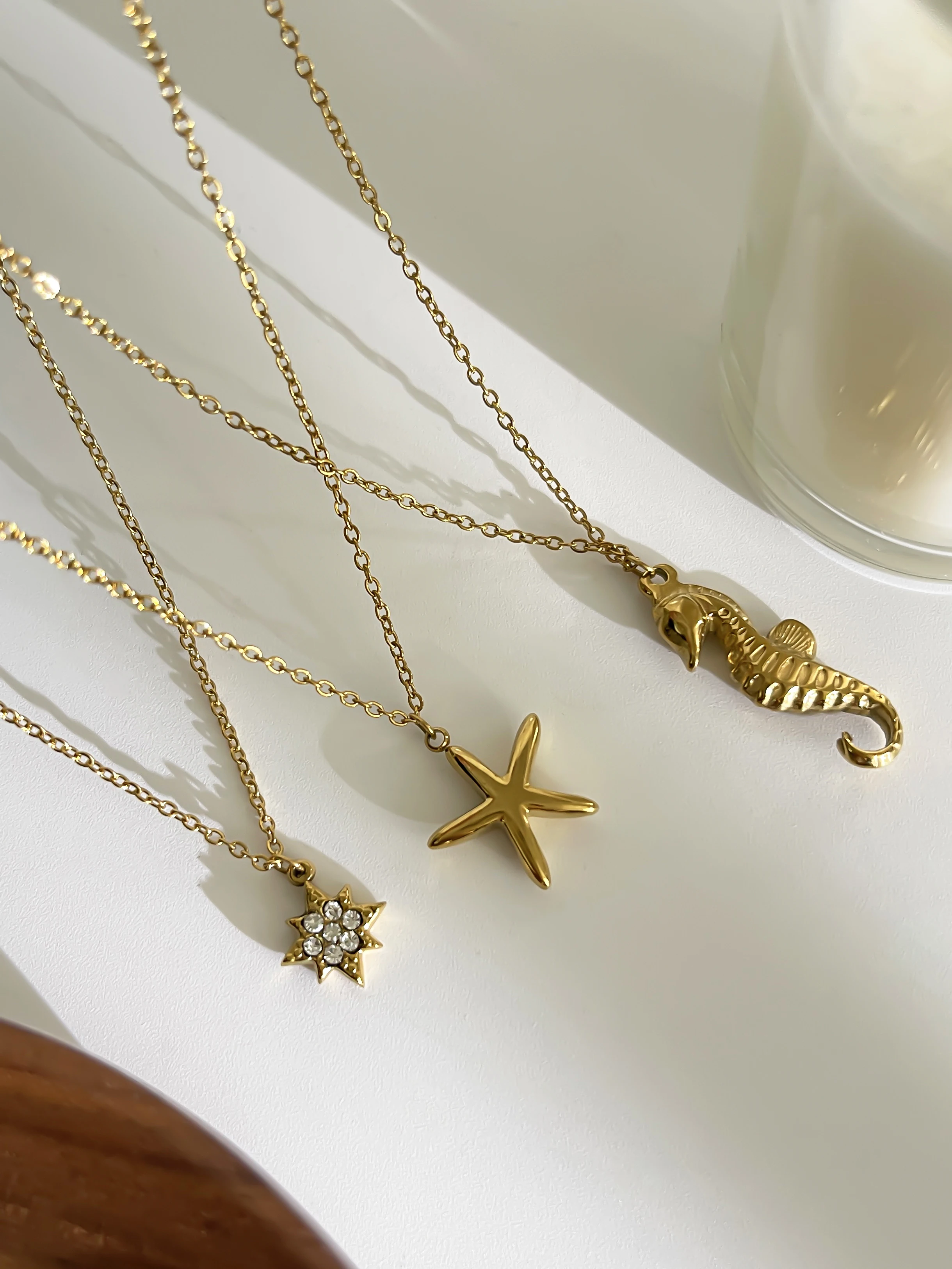 Peri\'sbox Fashion Sparkling Rhinestone Starburst Seahorse Starfish Pendant Necklace High Quality Stainless Steel Women\'s Jewelry