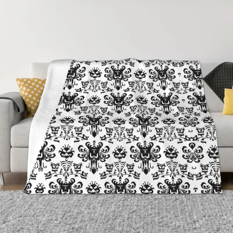 White Haunted Mansion Blanket Warm Fleece Soft Flannel Halloween Grimace Throw Blankets for Bedroom Couch Office Autumn