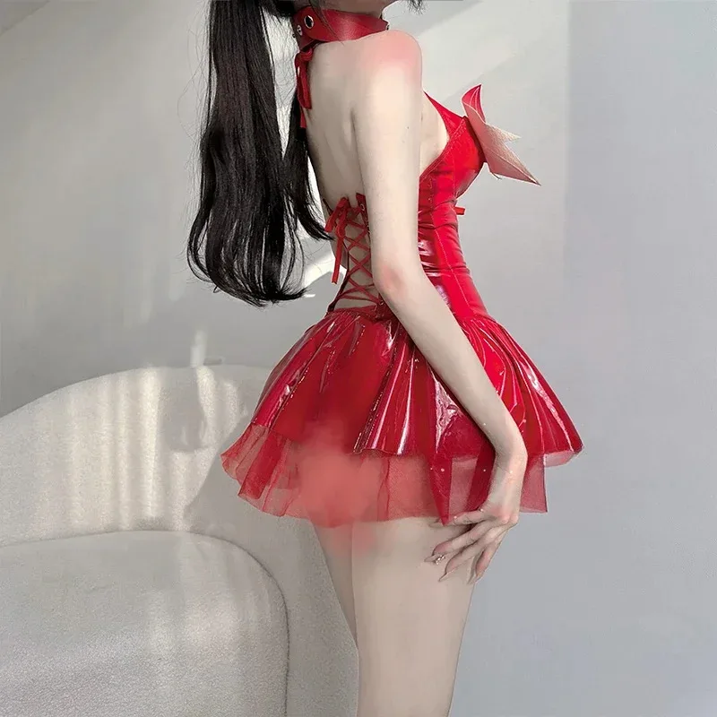 قمامة الدببة المرأة مثير كلوبوير أنيمي الشيطان الأحمر المثيرة الملابس الداخلية بولي Leather الجلود ضمادة إغراء الرسن الرقبة مصاص دماء 2025 جديد