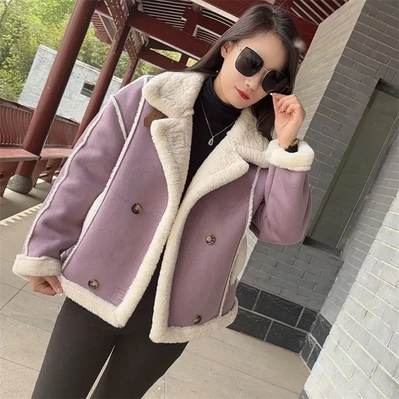 Damski płaszcz ze sztucznego futra z zamszu na rok 2025, dwustronne krótkie kurtki z aksamitu, jesienno-zimowe ciepłe kurtki z klapami, odzież wierzchnia w stylu motocyklowym dla kobiet.